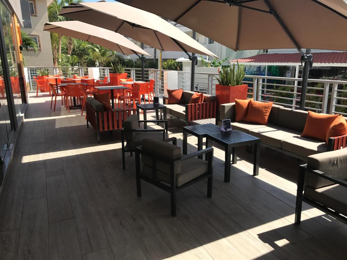 Ducassi Suites Rooftop Pool - Beach Club And Spa Punta Cana Exterior photo